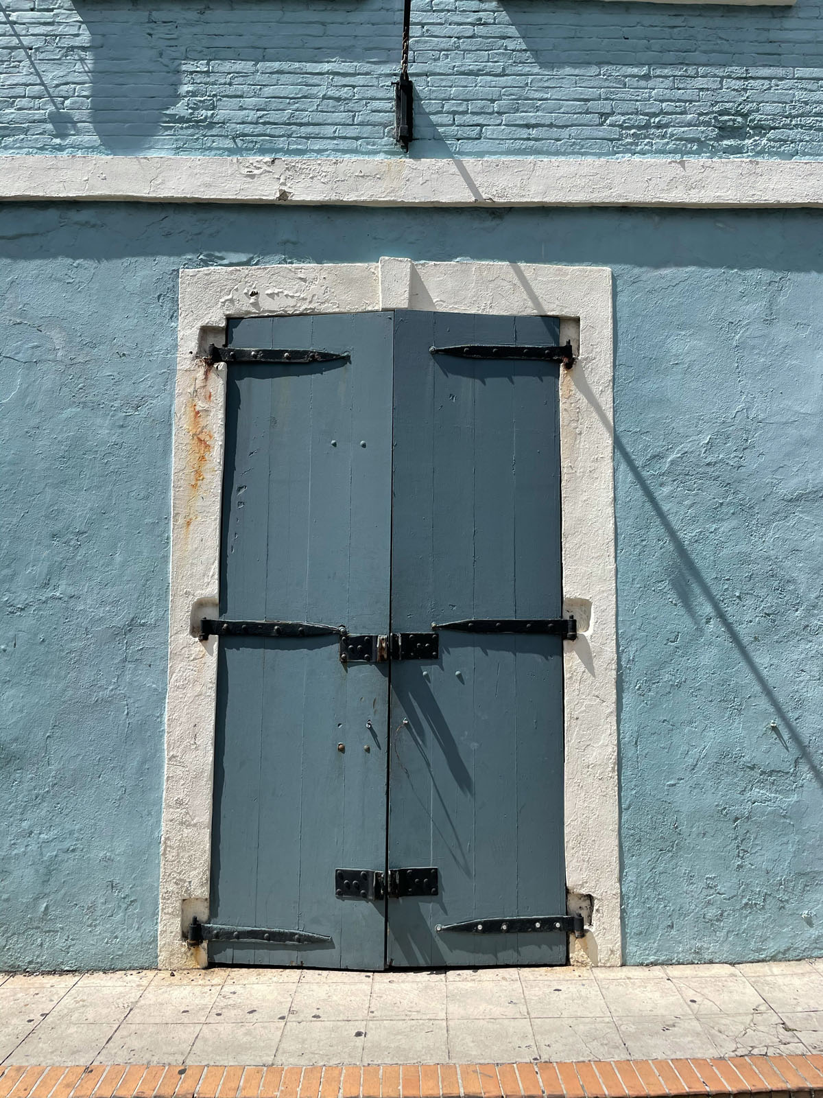 Photograph from St. Thomas, inspiration for a monotype print from the collection, Split Complementary, by Laurie Smithwick