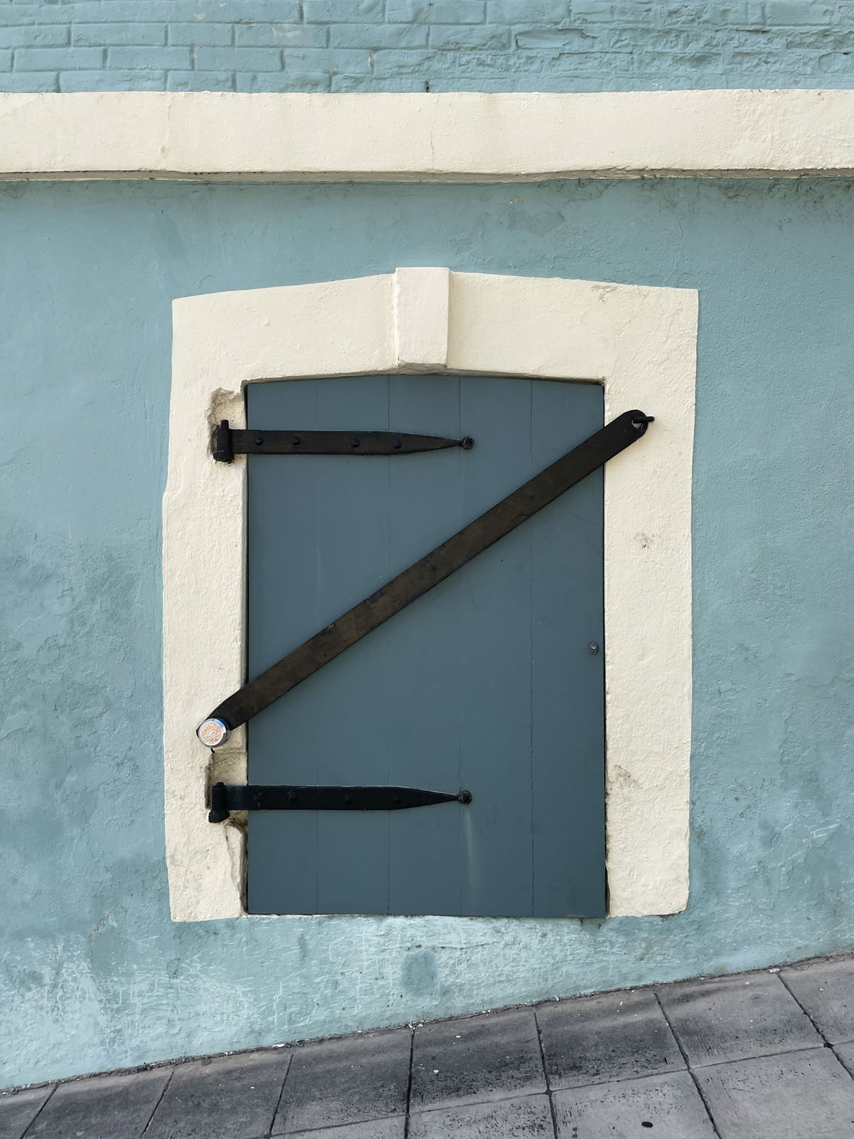 Photograph from St. Thomas, inspiration for a monotype print from the collection, Split Complementary, by Laurie Smithwick